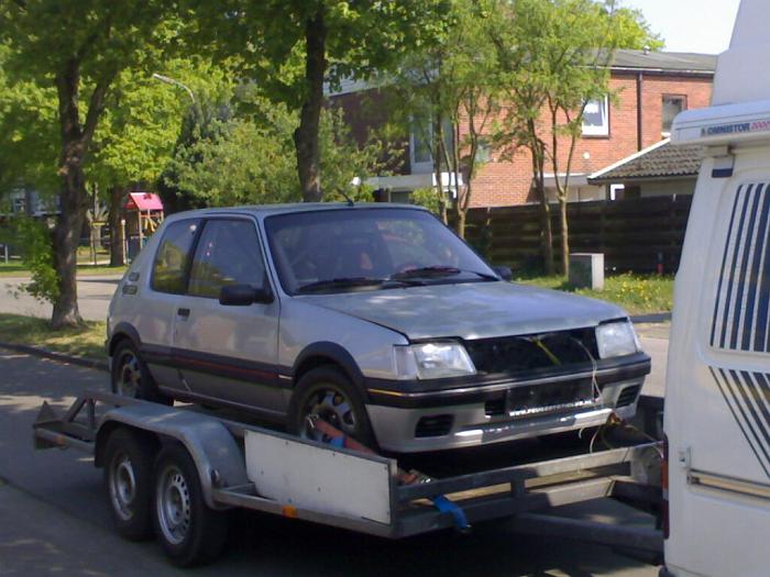 256